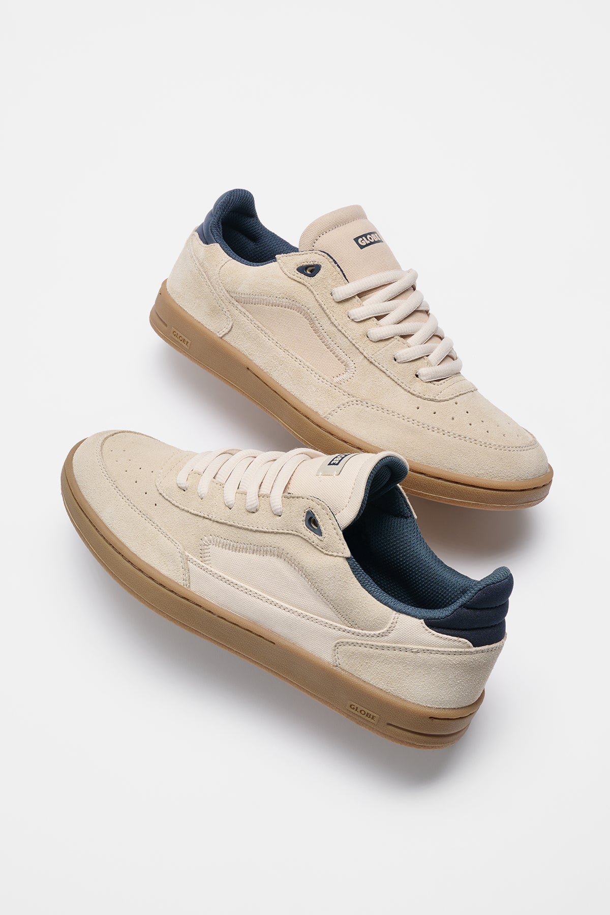 GBHOLAND_16386_4_1756944762