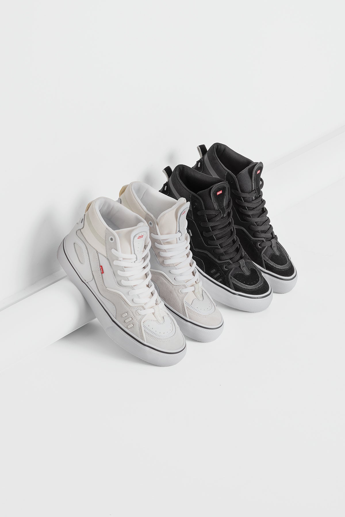 Dimension - Black/ White/ Gum